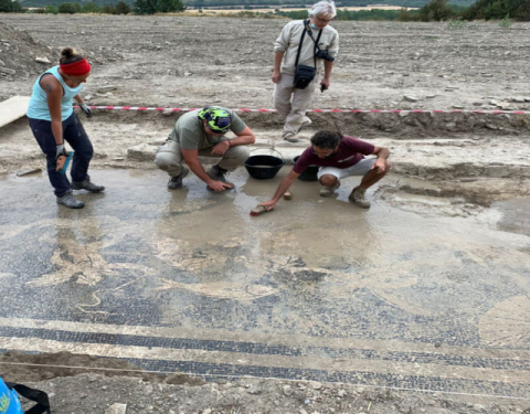 Investigadores del IPH presentan los resultados obtenidos durante las excavaciones del Forau de la Tuta